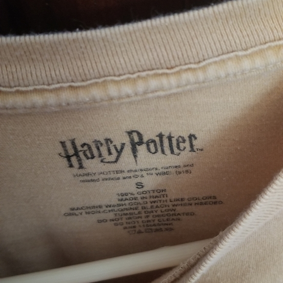 Shirt - Picture 2 of 3